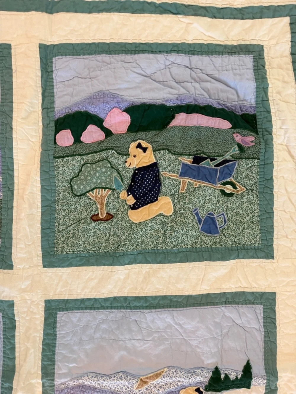 L.L. Bean Cream & Teal Patchwork Applique Quilt and Pillowcase